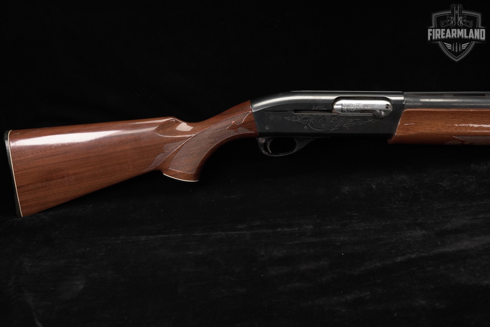 Remington Model 1100 Magnum 12-Gauge 28" Walnut M1100-img-4