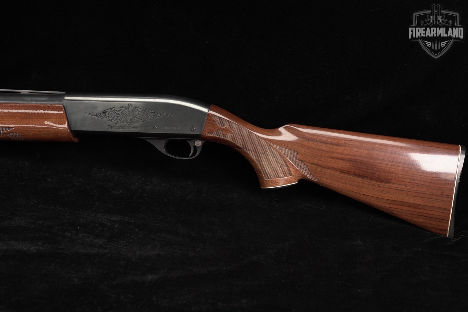 Remington Model 1100 Magnum 12-Gauge 28" Walnut M1100-img-8