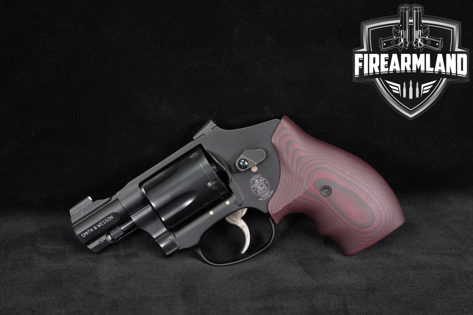 Smith & Wesson (S&W) Model 442 Airweight Ultimate Carry .38 Special +P Black in Very Good Condition Thumbnail