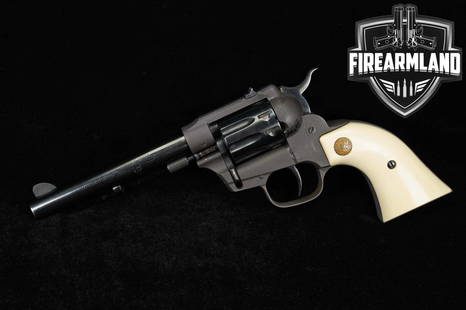 High Standard Double-Nine W-101 First Model .22 Rimfire Two-Tone Blued & Gray in Good Condition Thumbnail