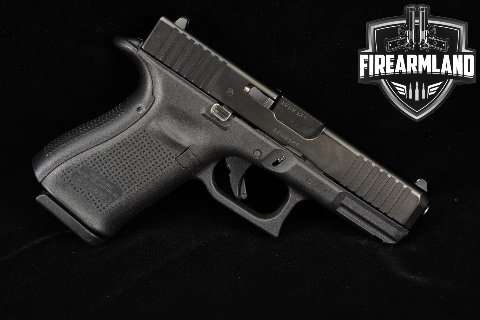 Glock G19 Gen5 9mm Luger Black in Excellent Condition Thumbnail
