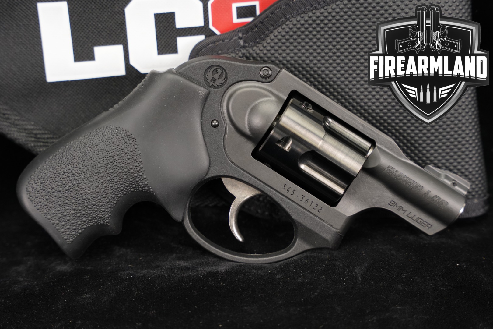 2016 Sturm Ruger LCR 9mm Luger 9mm Luger Two-Tone Black & Stainless in Excellent Condition Thumbnail