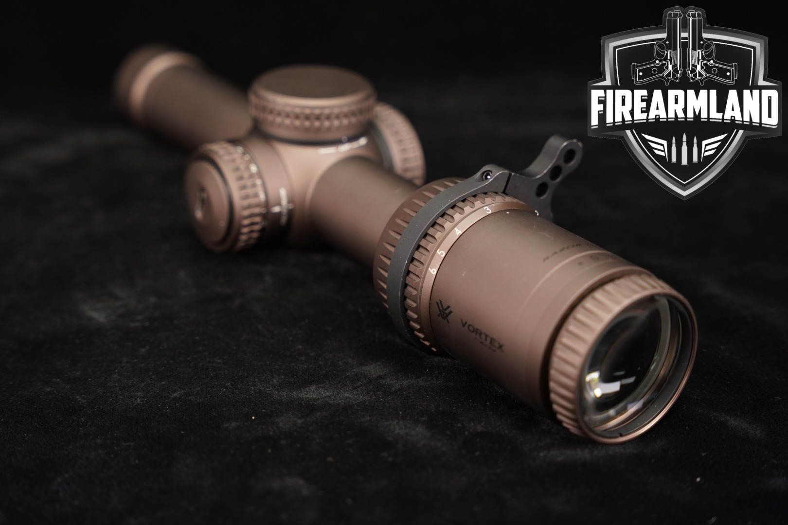 Vortex Optics RAZOR HD 1-6x24mm in Very Good Condition Thumbnail