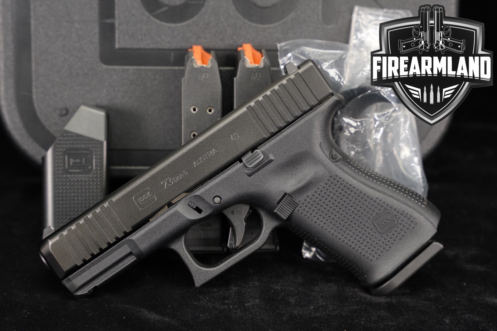 Glock Glock 23 Gen5 .40 S&W Black in Excellent Condition Thumbnail