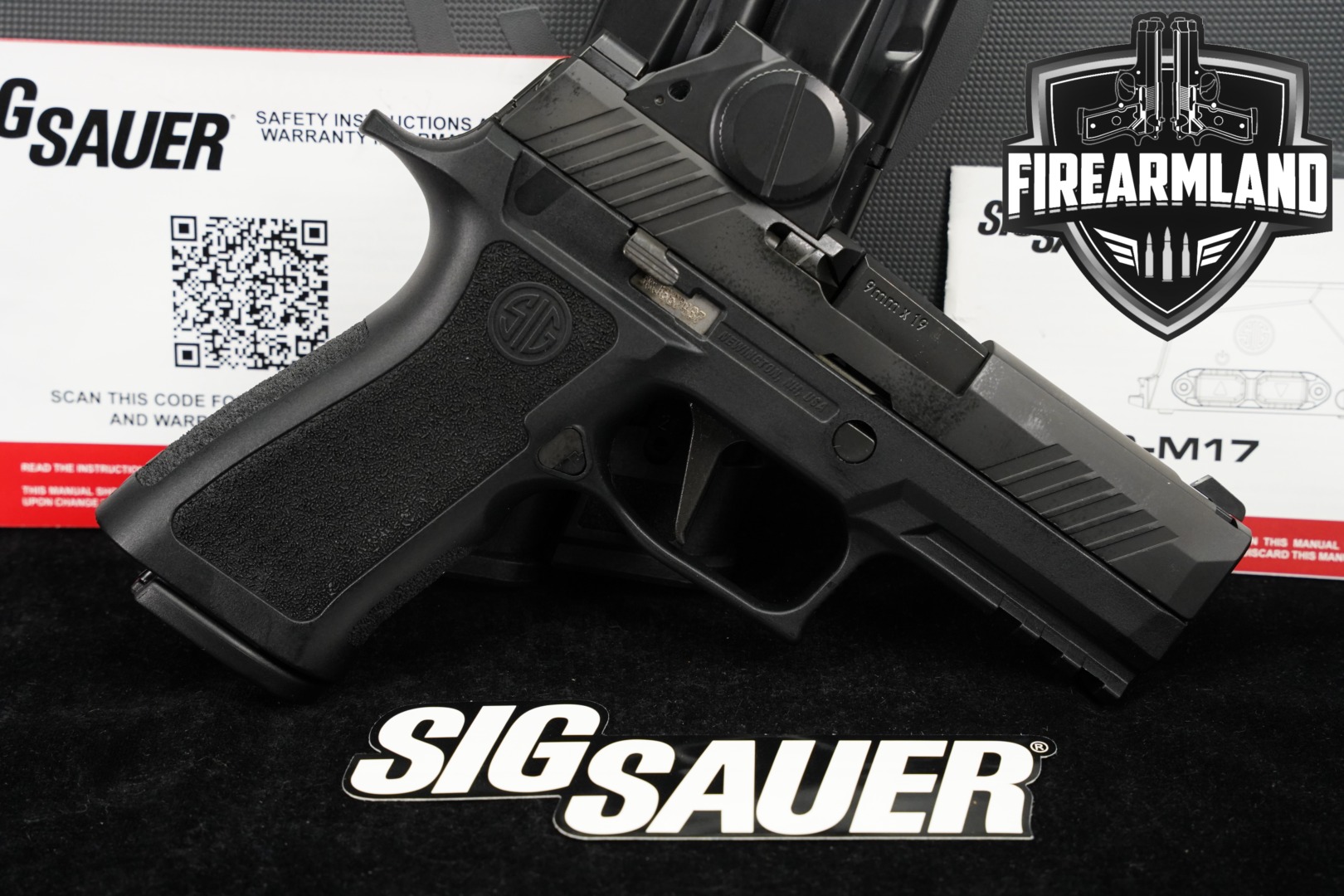 Sig Sauer P320-M18 Pro, ROMEO-M17 9mm Luger Black in Very Good Condition Thumbnail