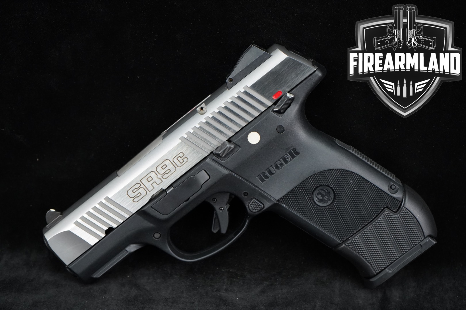 2014 Sturm Ruger SR9c 9mm Luger Two-Tone Stainless in Good Condition Thumbnail