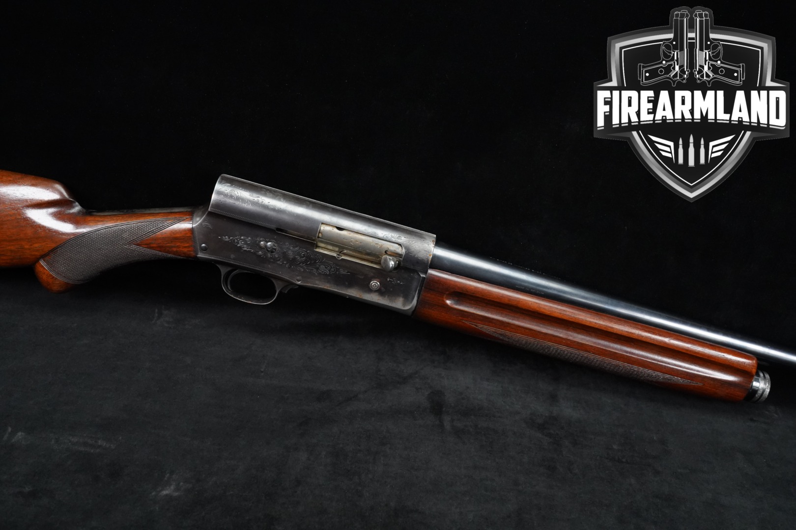 1950 FN Herstal (FNH) Auto-5 Standard Weight 12 Gauge Blued & Walnut in Fair Condition Thumbnail