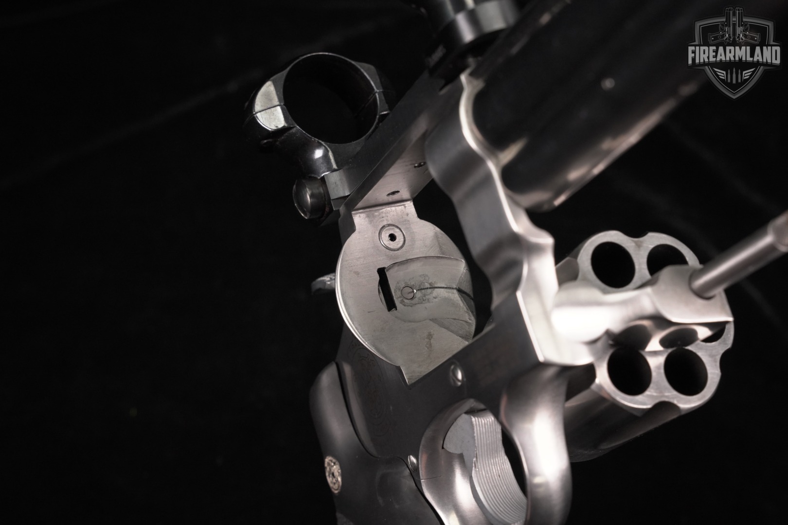 Smith & Wesson Model 629-3 Classic DX S&W 44 Rem Mag 8.375" +CASE-img-13