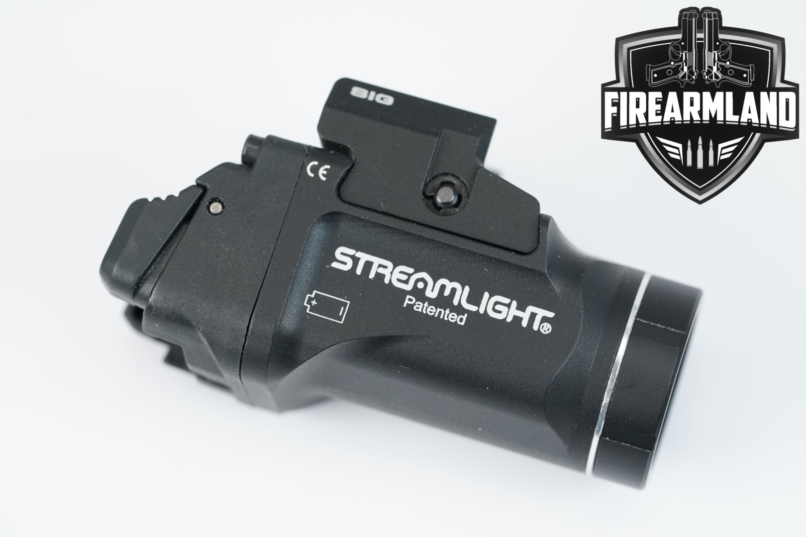 Streamlight TLR-7 Sub 725 Lumens in Excellent Condition Thumbnail