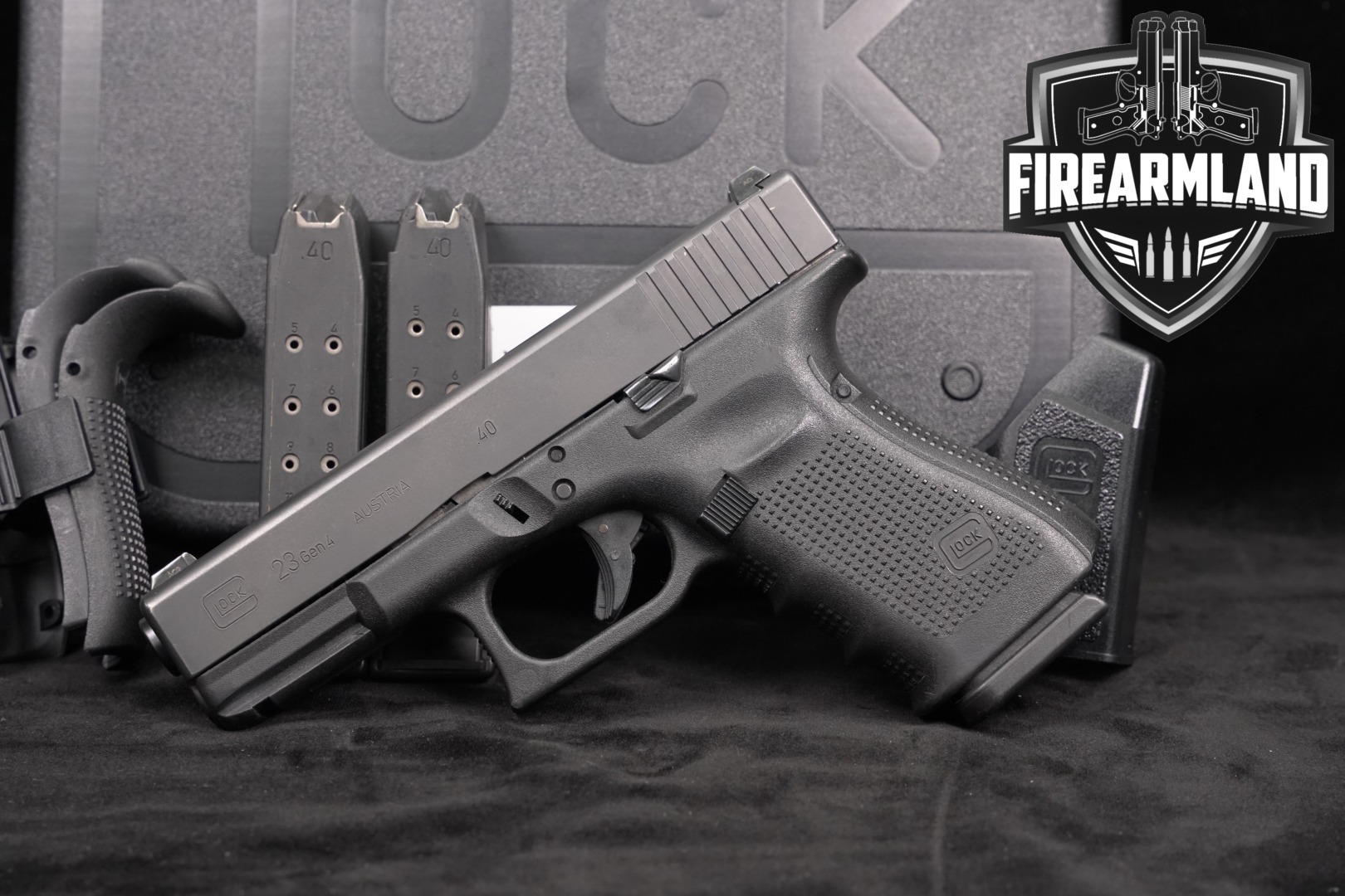 Glock 23 Gen4 .40 S&W Black in Very Good Condition Thumbnail