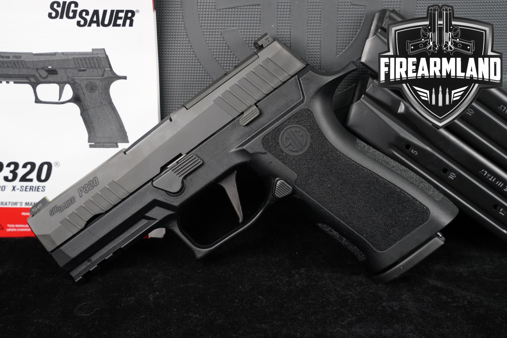 Sig Sauer P320 Carry Professional, X-Series 9mm Luger Black in Very Good Condition Thumbnail
