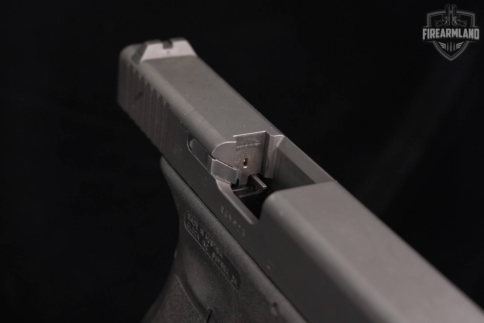 Glock 22 Gen3 G22 Gen 3 40 S&W 4.49" +THREE MAGS & ORIG CASE-img-11