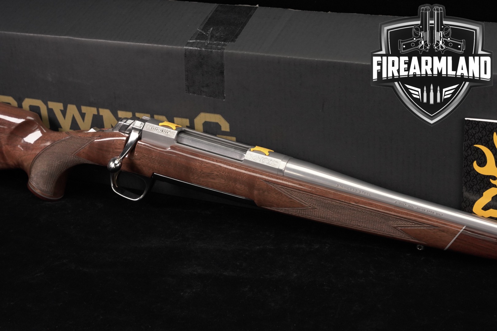 LIKE-NEW Browning X-Bolt White Gold Medallion 30-06 22" XBolt-img-0