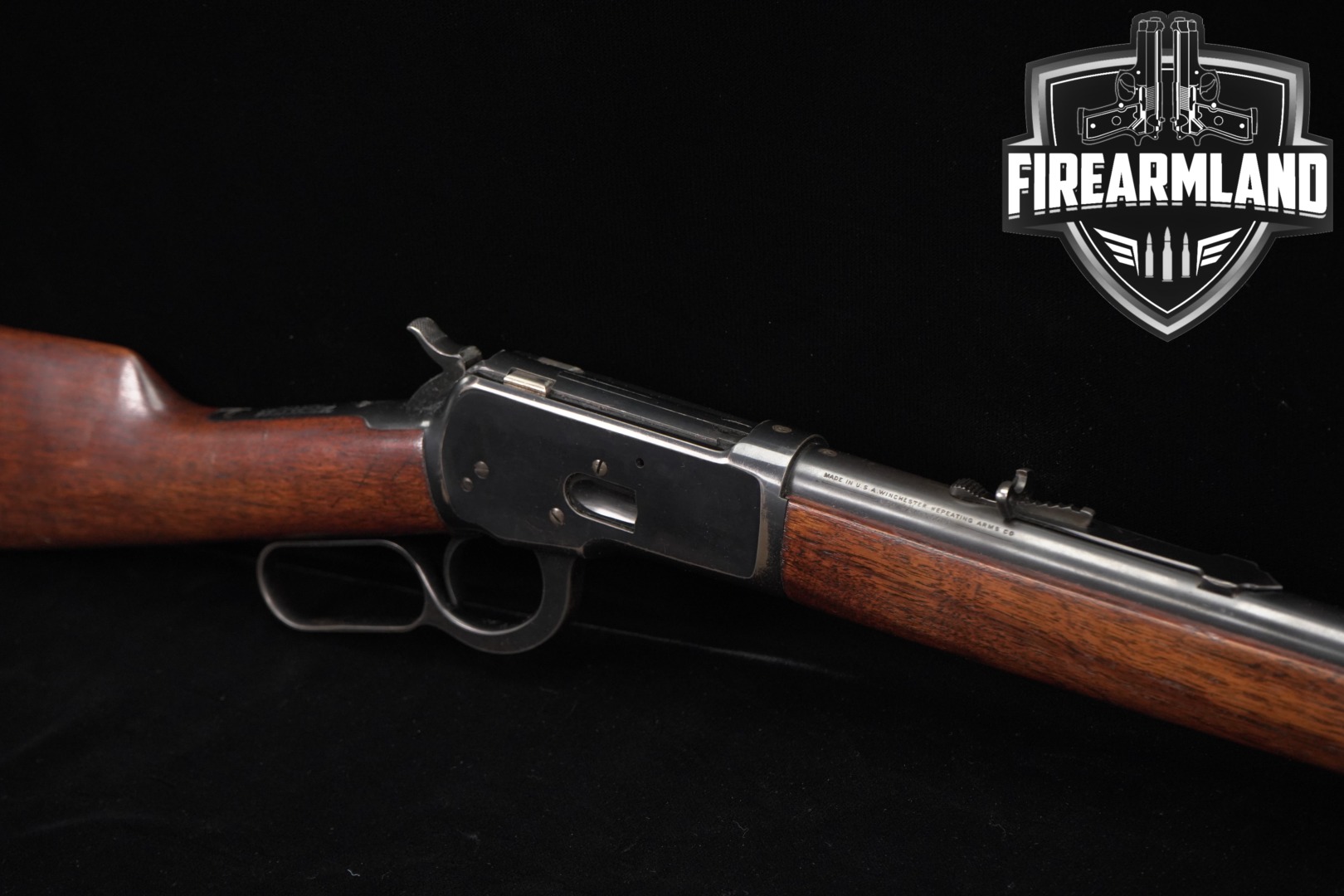 1927 Winchester Repeating Arms Model 92 Sporting Rifle .32-20 Win. Blued & Walnut in Very Good Condition Thumbnail