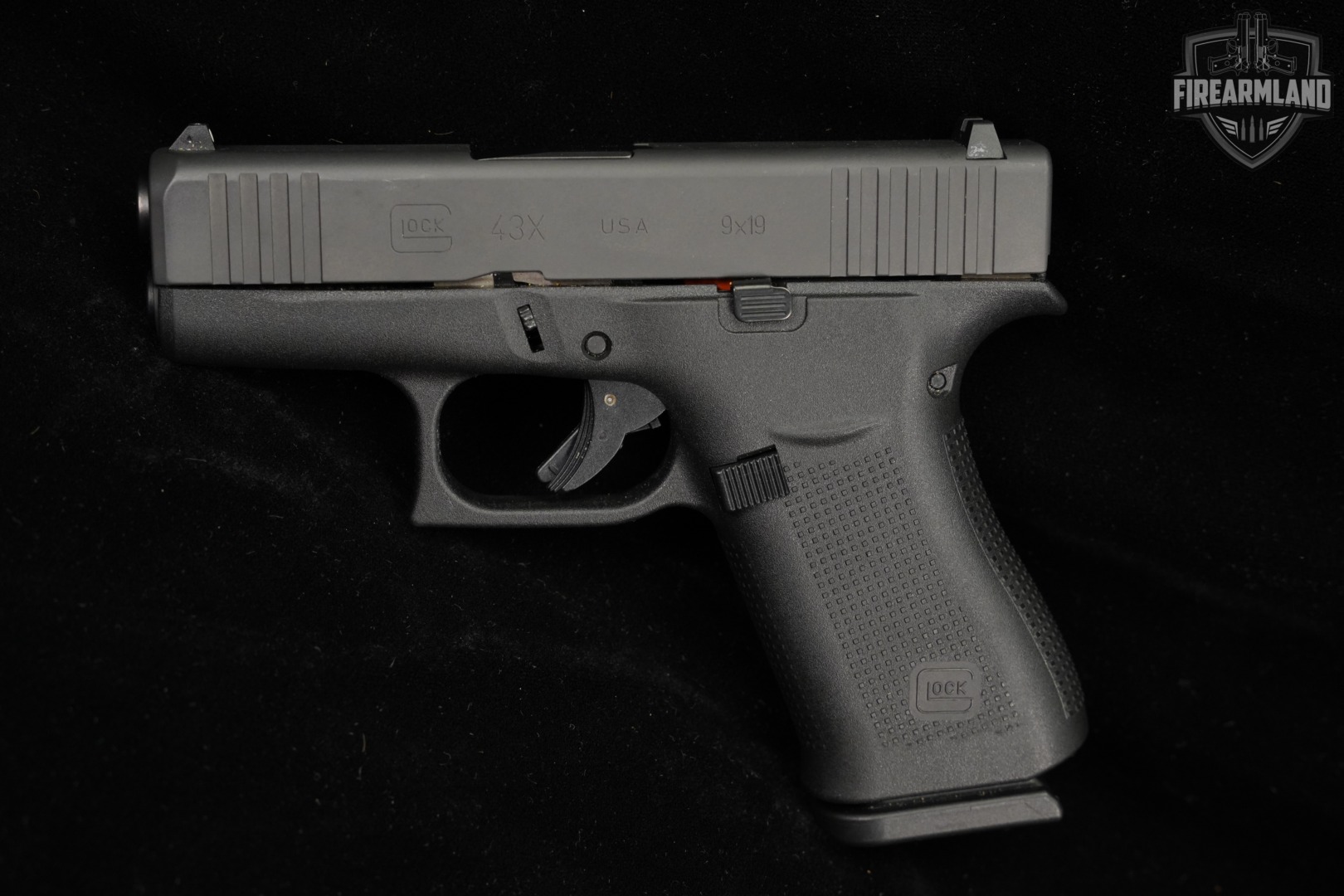 Glock 43X G43X Slimline 9mm 3.41" GMB +2 MAGS & ORIG CASE-img-4