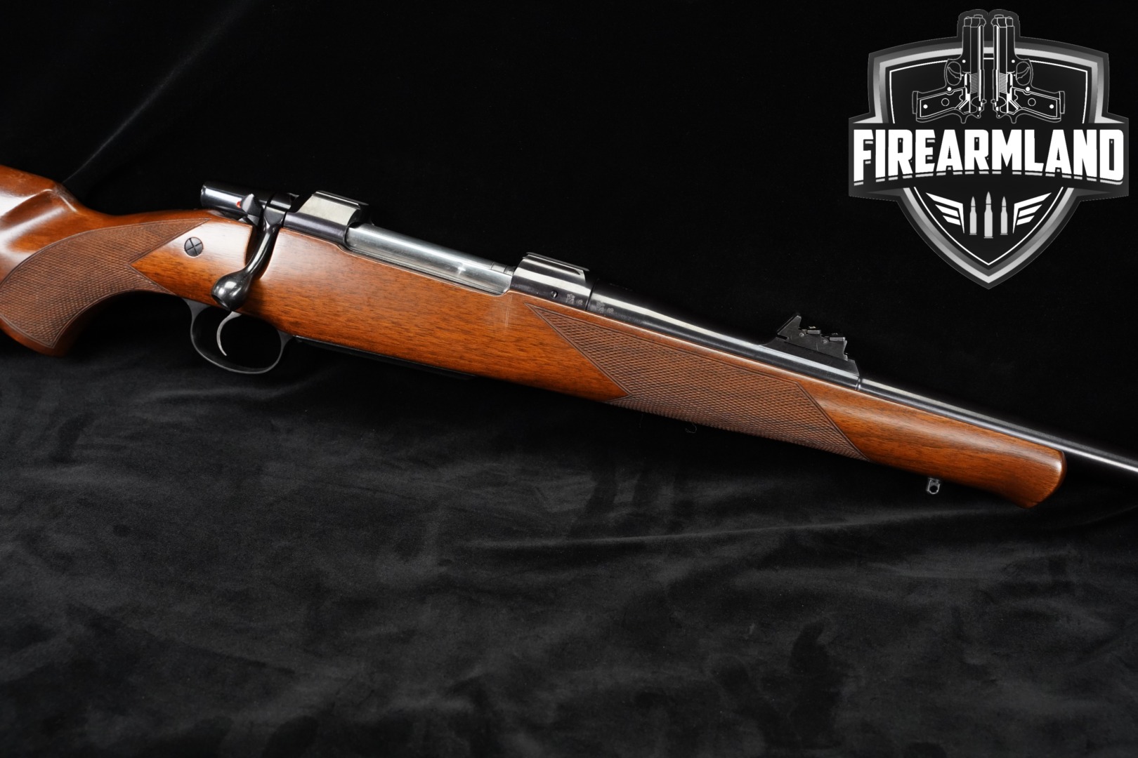 CZ CZ 550 Safari Magnum .458 Win. Mag. Walnut in Excellent Condition Thumbnail
