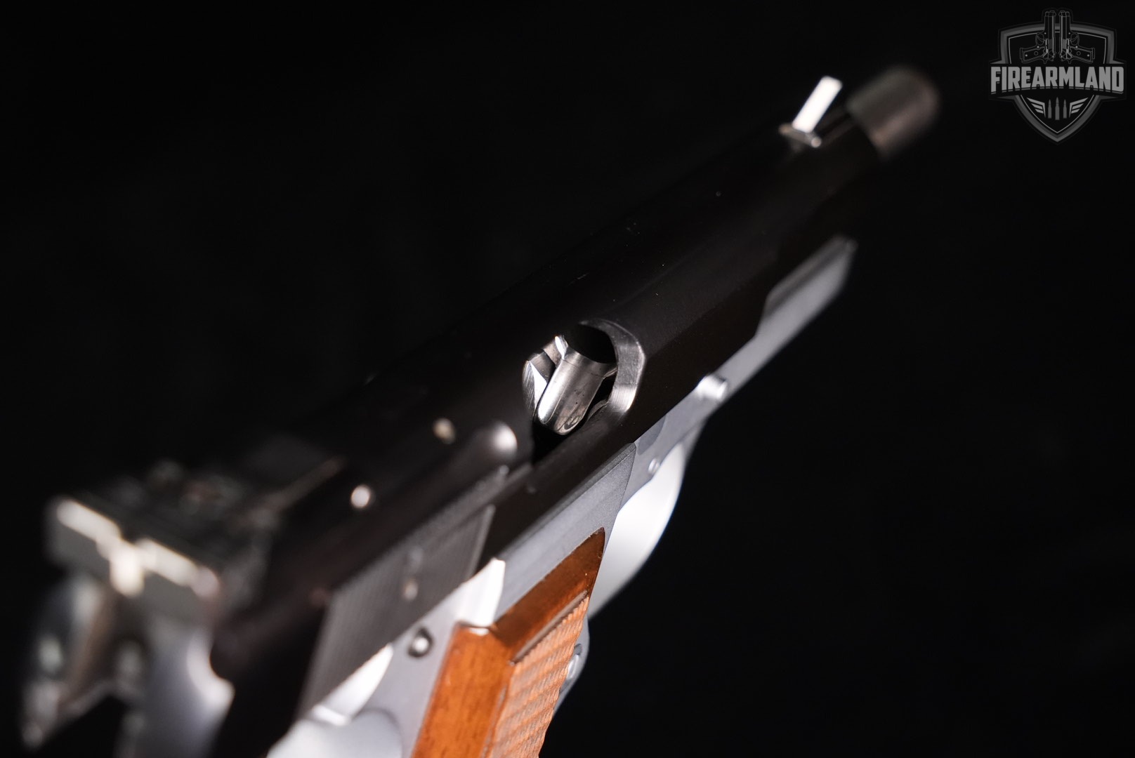 1976 Browning Hi-Power C-Series 9mm 4.625" BHP P35 P-35 +2 MAGS-img-13