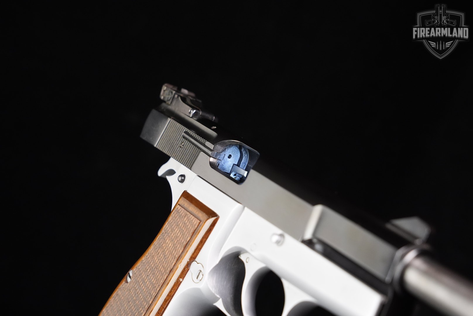 1976 Browning Hi-Power C-Series 9mm 4.625" BHP P35 P-35 +2 MAGS-img-14