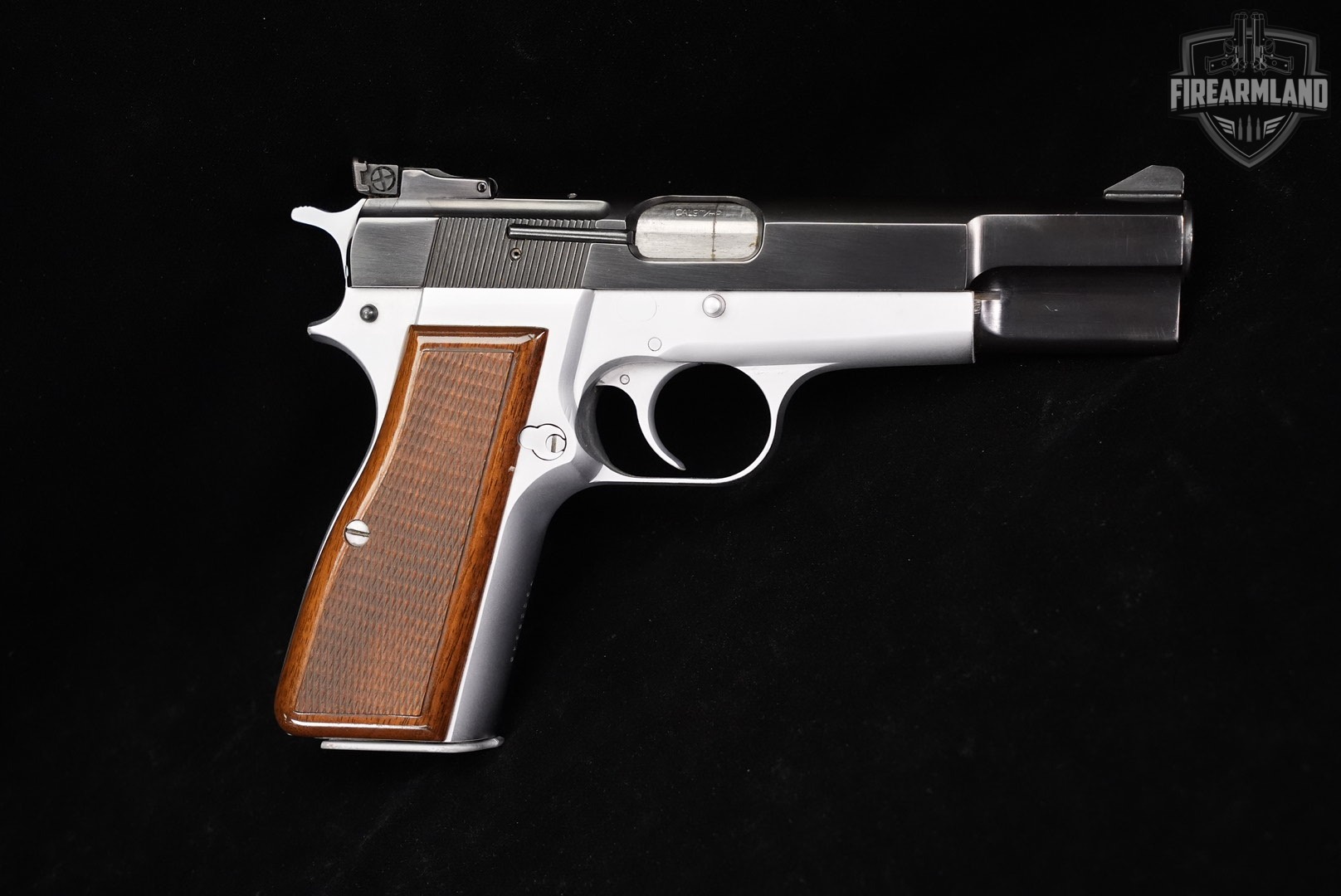 1976 Browning Hi-Power C-Series 9mm 4.625" BHP P35 P-35 +2 MAGS-img-4