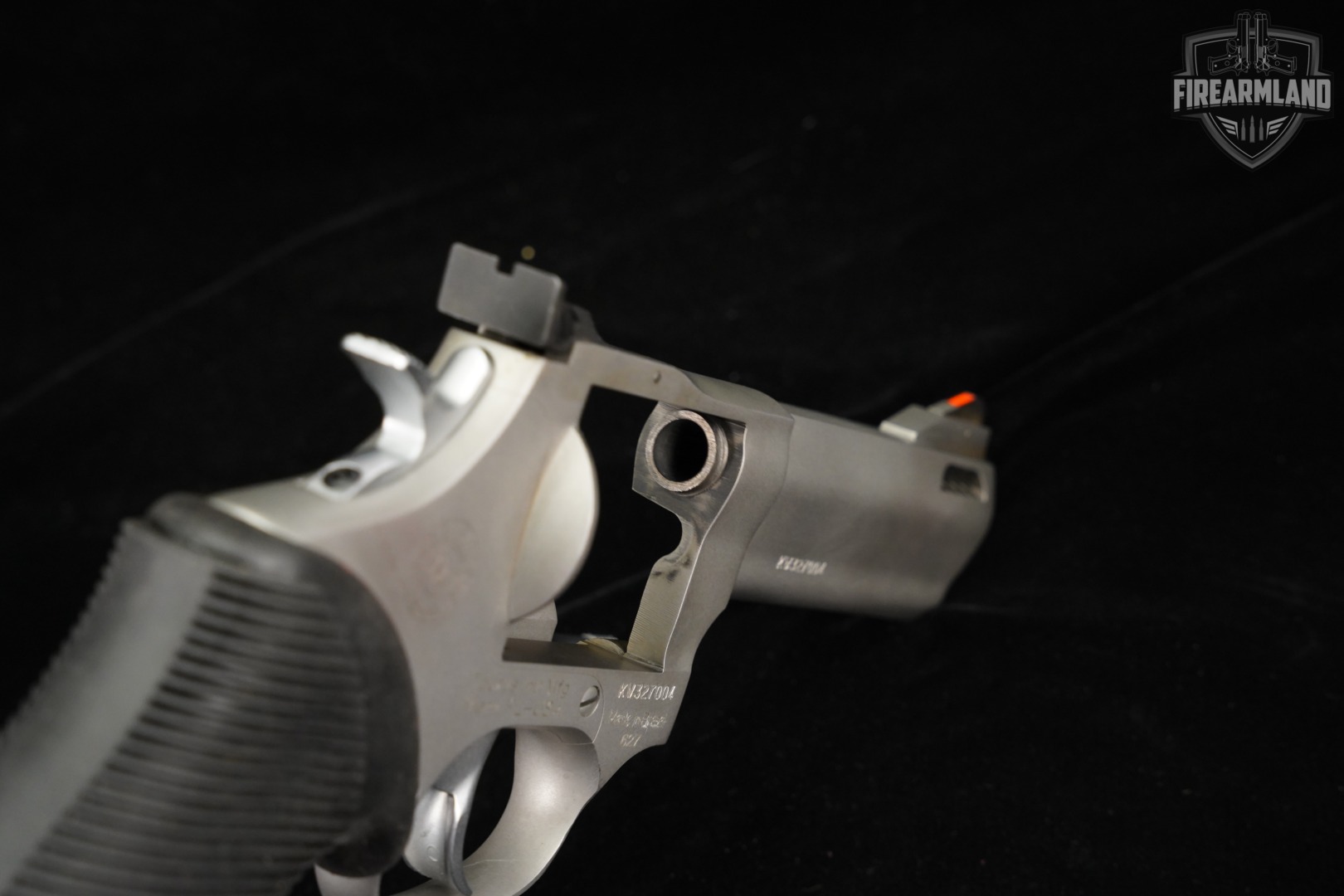 Taurus Model 627 Tracker 357 Magnum 4" Stainless M627 +ORIG CASE-img-12