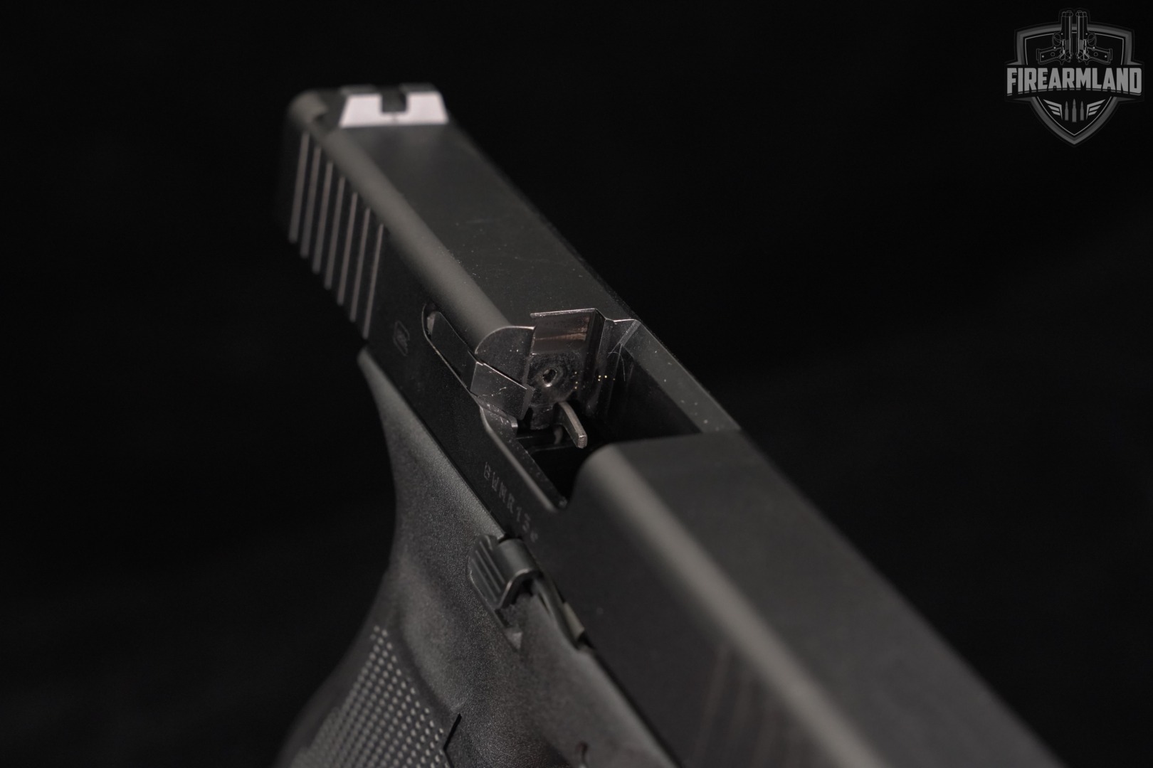 Glock 17 Gen5 G17 Gen 5 FS 9mm 4.49" +3 MAGS & ORIG CASE-img-11