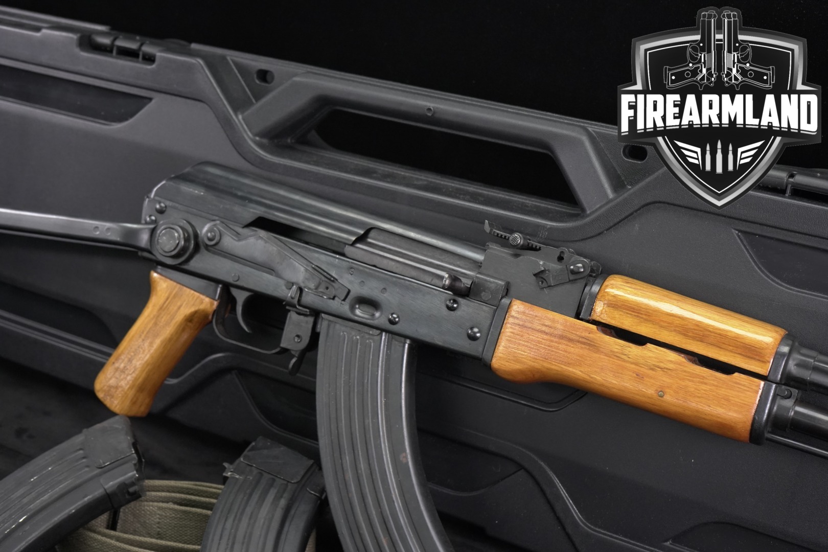 https://cash-for-arms-pictures.s3.amazonaws.com/recCKac0RUVapkcok/1.jpg