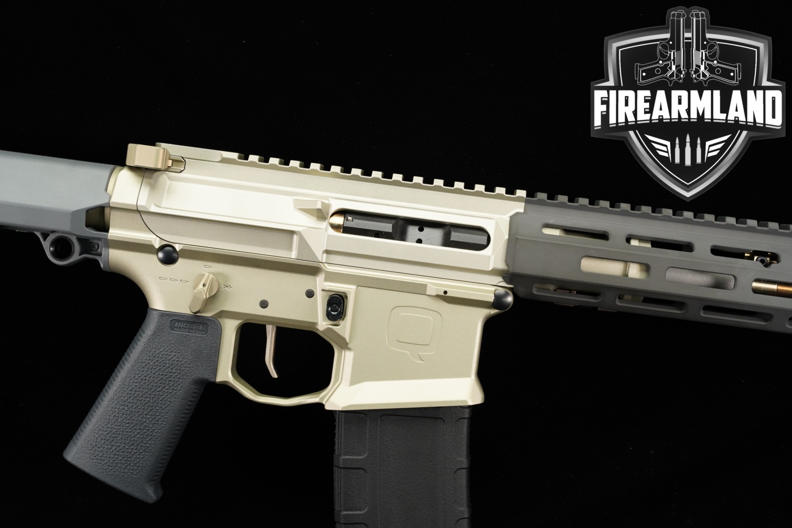 Q Honey Badger Pistol .300 AAC Blackout (7.62x35mm) Two-Tone Tan & Gray in Excellent Condition Thumbnail