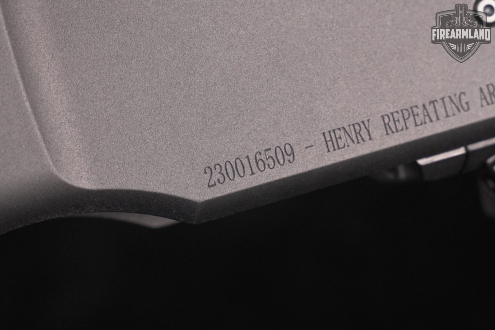 Henry Model H023-300 Lever Action Supreme 300Blackout OR 16.5" +ORIG BOX-img-17