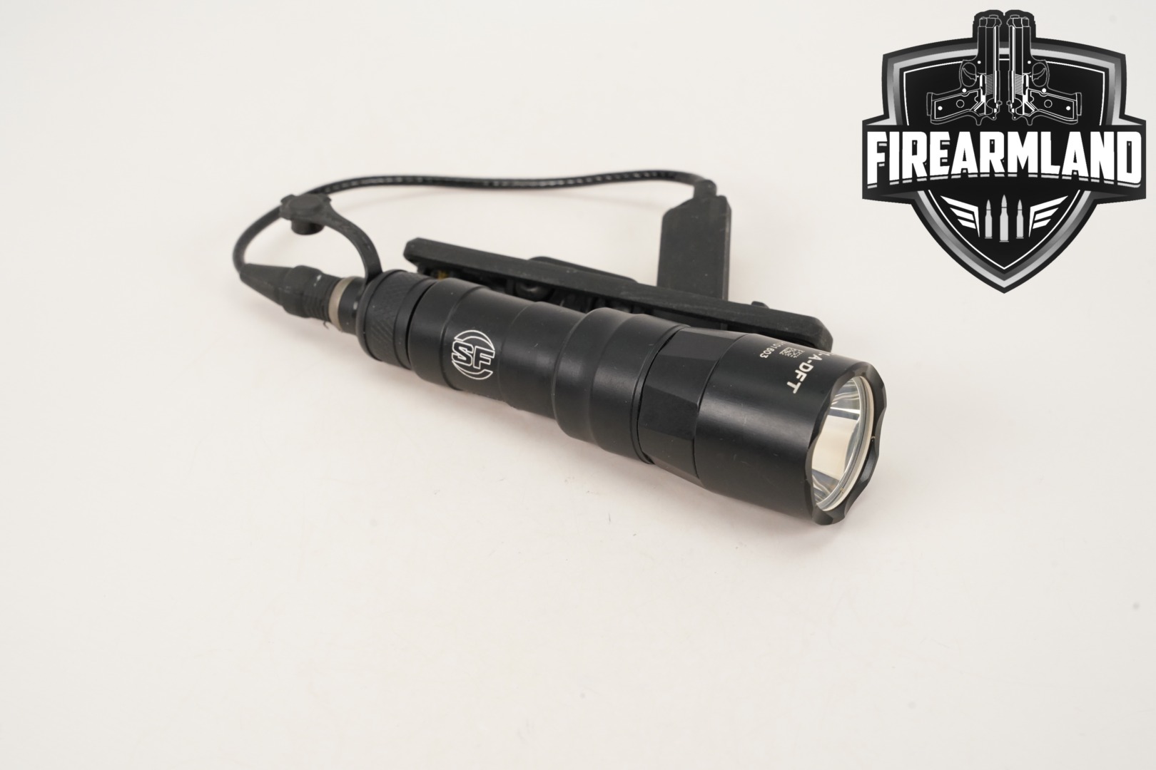 SureFire M340DFT Turbo Mini Scout Light KF1-A-DFT in Very Good Condition Thumbnail