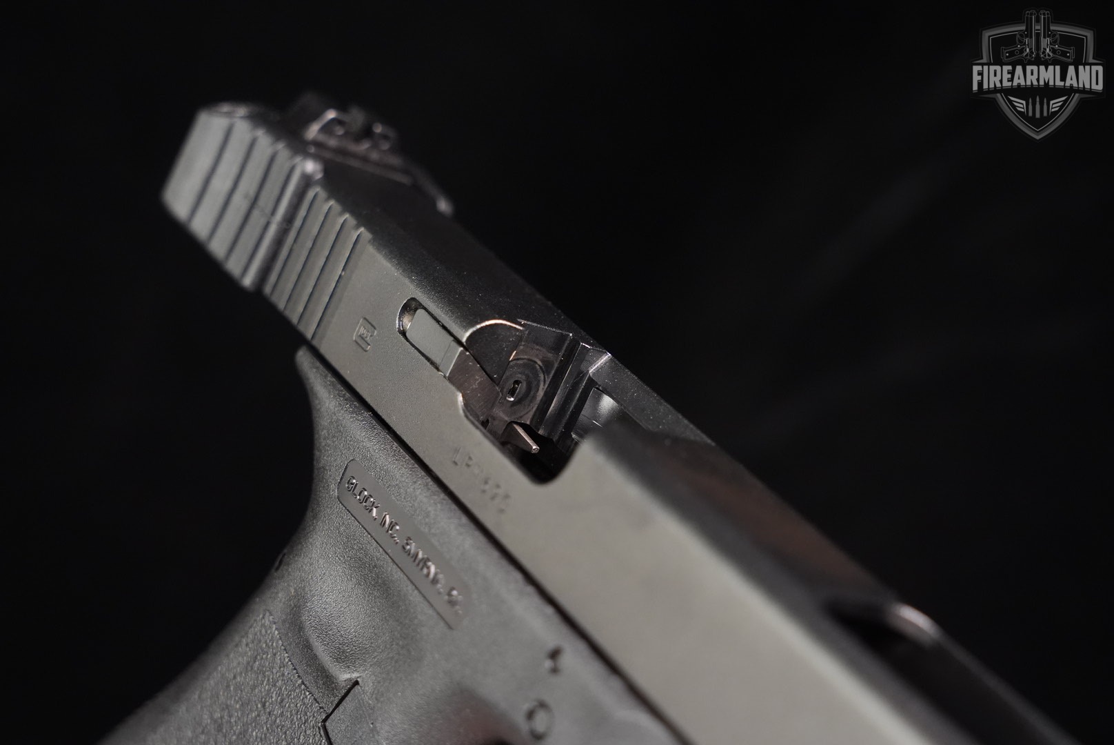 Glock 34 Gen3 G34 Gen 3 9mm 5.31 +THREE MAGS, CASE-img-12