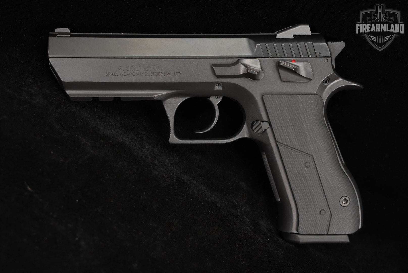 BABY EAGLE ISRAEL Weapon Industries Jericho 941 FS 9mm 4.4" 941FS +3 MAGS-img-3