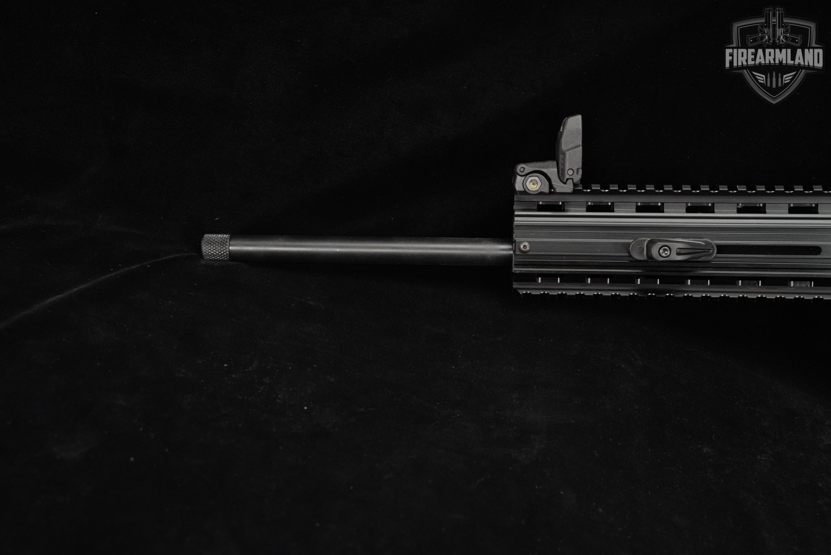 Kel-Tec CMR-30 22 WMR 16.1 KelTec CMR30 THREADED +2 MAGS & ORIG BOX-img-8