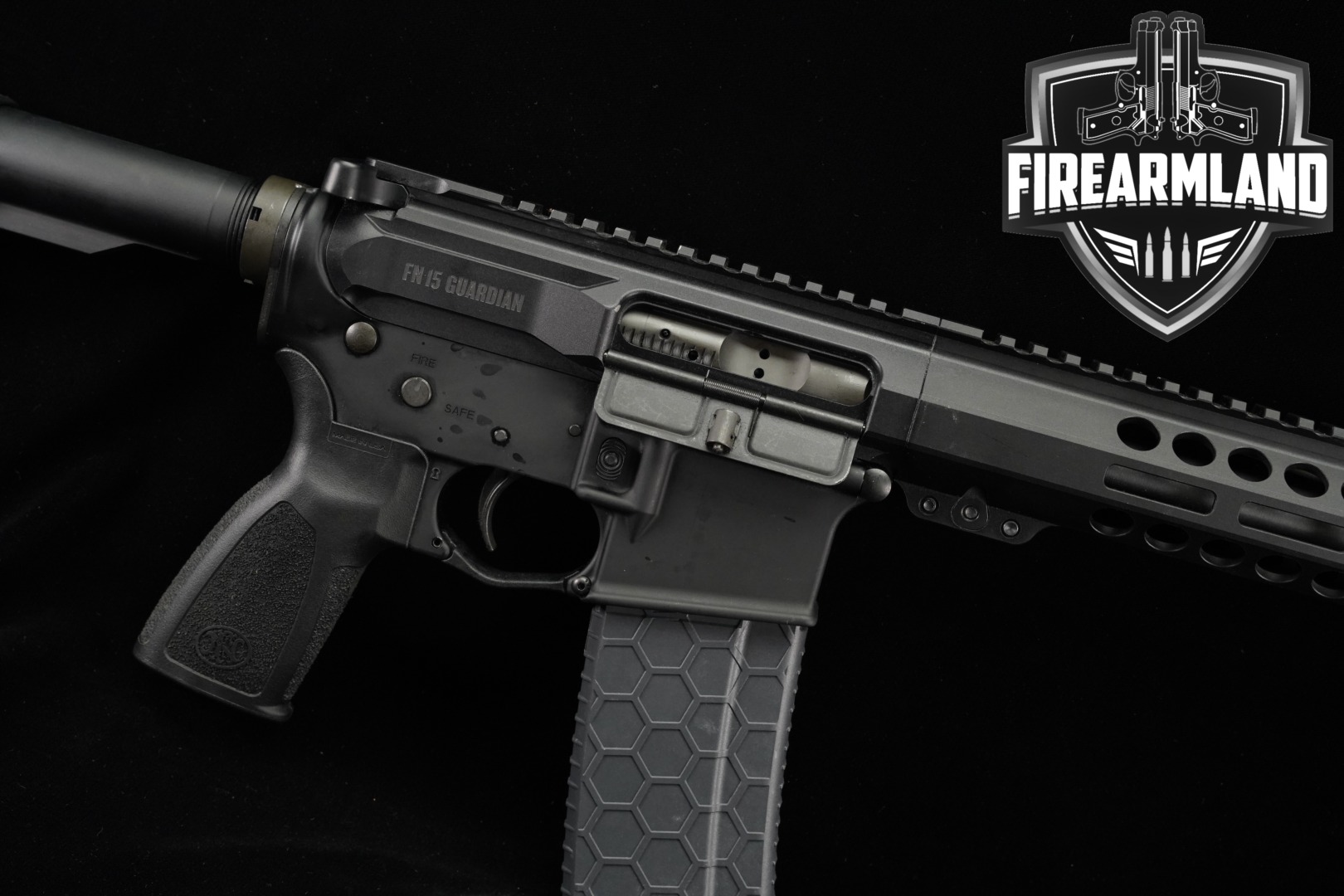 FN America (FN) FN 15 Guardian 5.56mm NATO Black in Very Good Condition Thumbnail