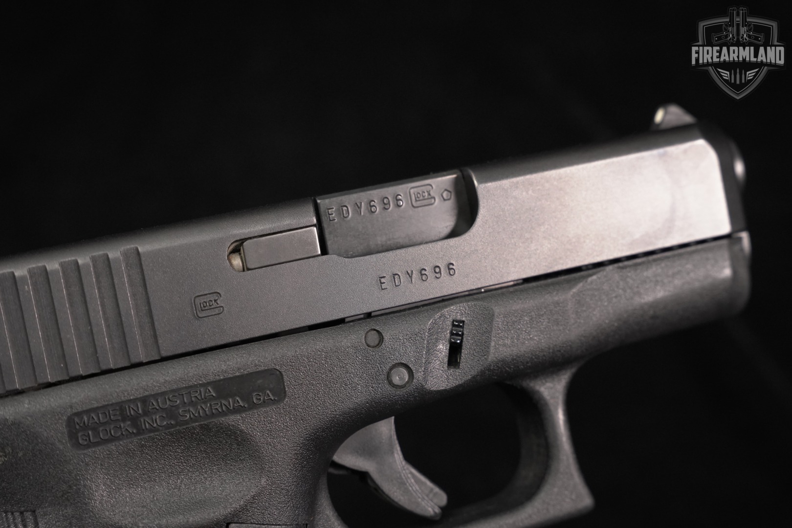 Glock 26 Gen3 G26 Gen 3 9mm 3.43" +THREE MAGS & HOLSTER-img-12