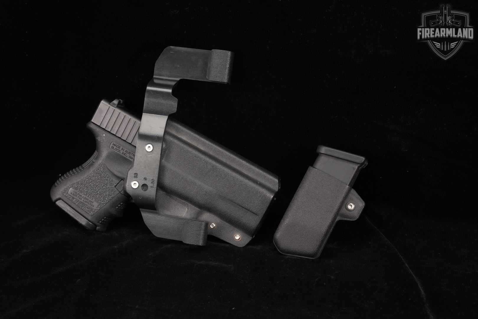 Glock 26 Gen3 G26 Gen 3 9mm 3.43" +THREE MAGS & HOLSTER-img-14