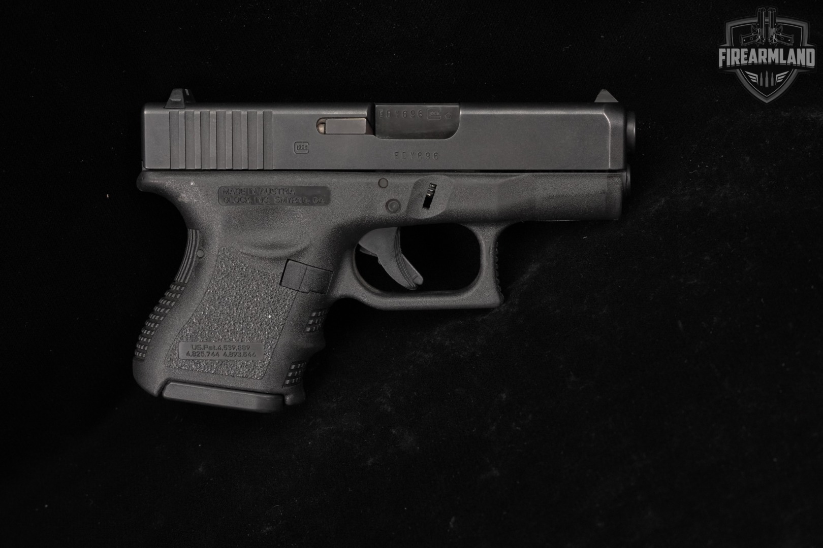 Glock 26 Gen3 G26 Gen 3 9mm 3.43" +THREE MAGS & HOLSTER-img-4