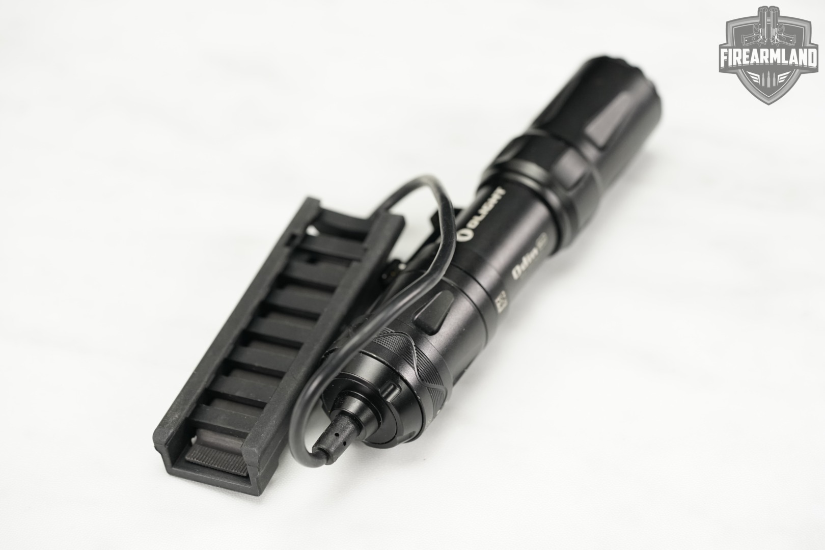 OLight ODIN Mini 1250 Lumens & 14,400 Candela Weapon Light-img-2