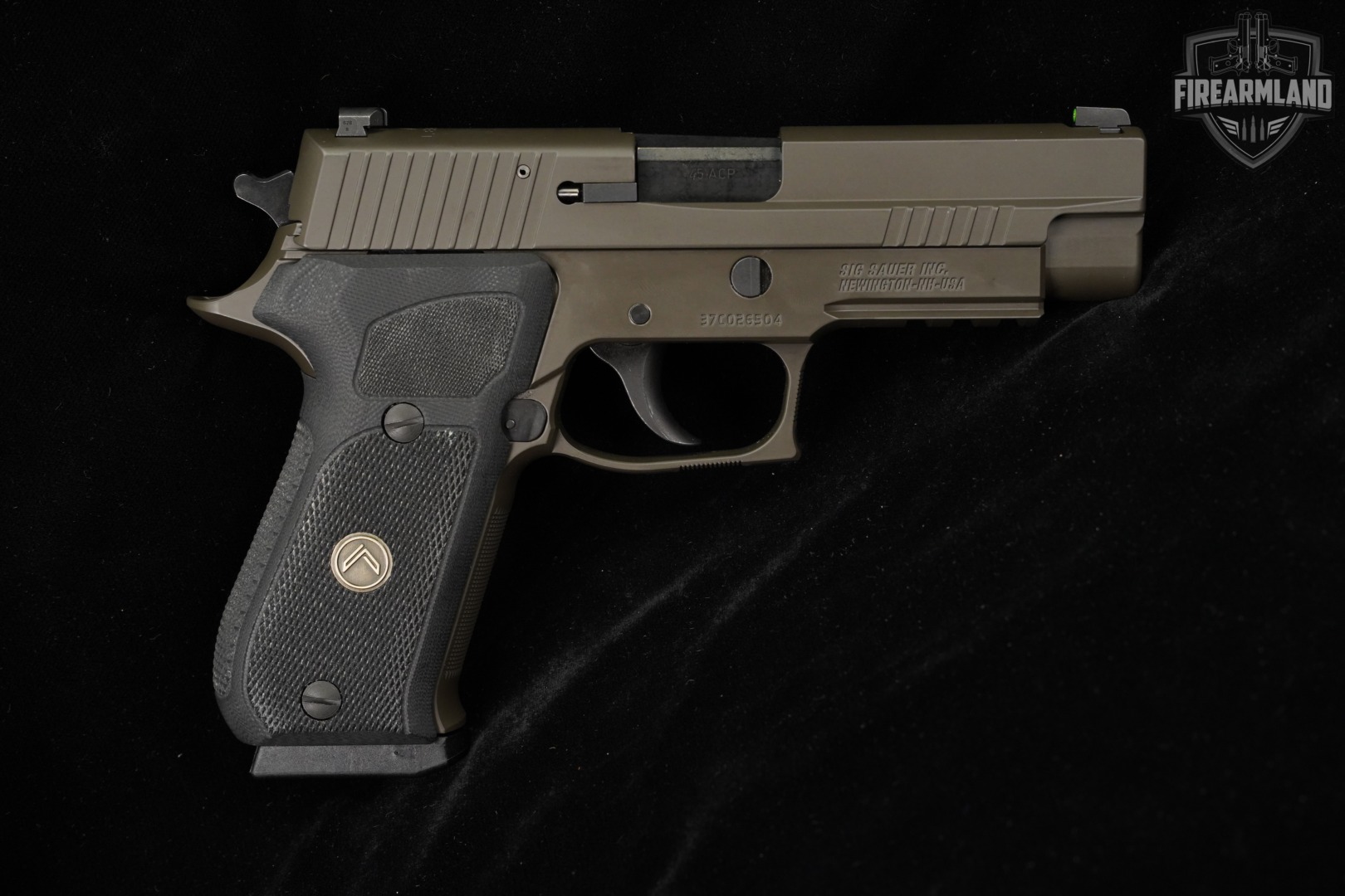 Sig Sauer P220 Legion 45 ACP 4.4" P-220 +3 MAGS & ORIG CASE-img-4