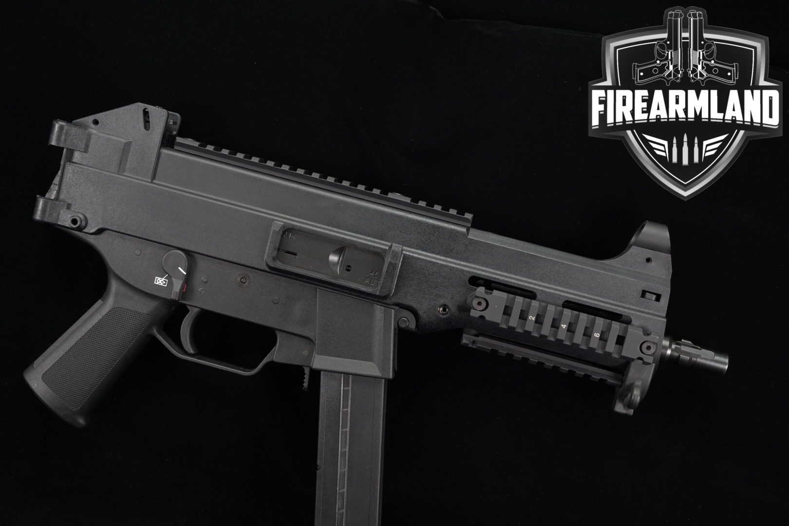 https://cash-for-arms-pictures.s3.amazonaws.com/recEFcUYyrB5s0SWJ/1.jpg