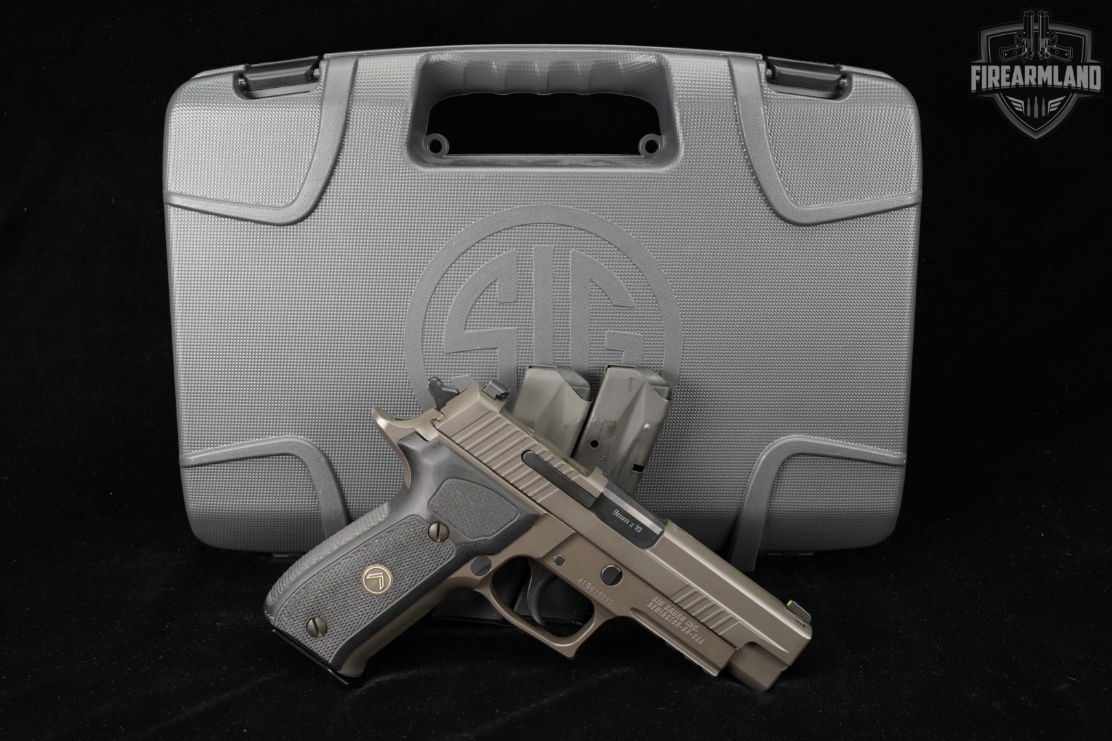 Sig Sauer P226 Legion 9mm 4.4 Grey P-226 +3 MAGS & ORIG CASE-img-2