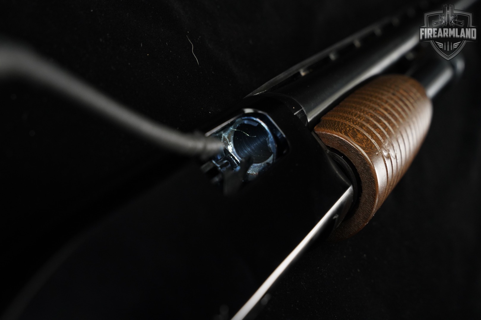 1985 Winchester Ranger Model 120 20-Gauge 28" Black & Hardwood M120-img-20