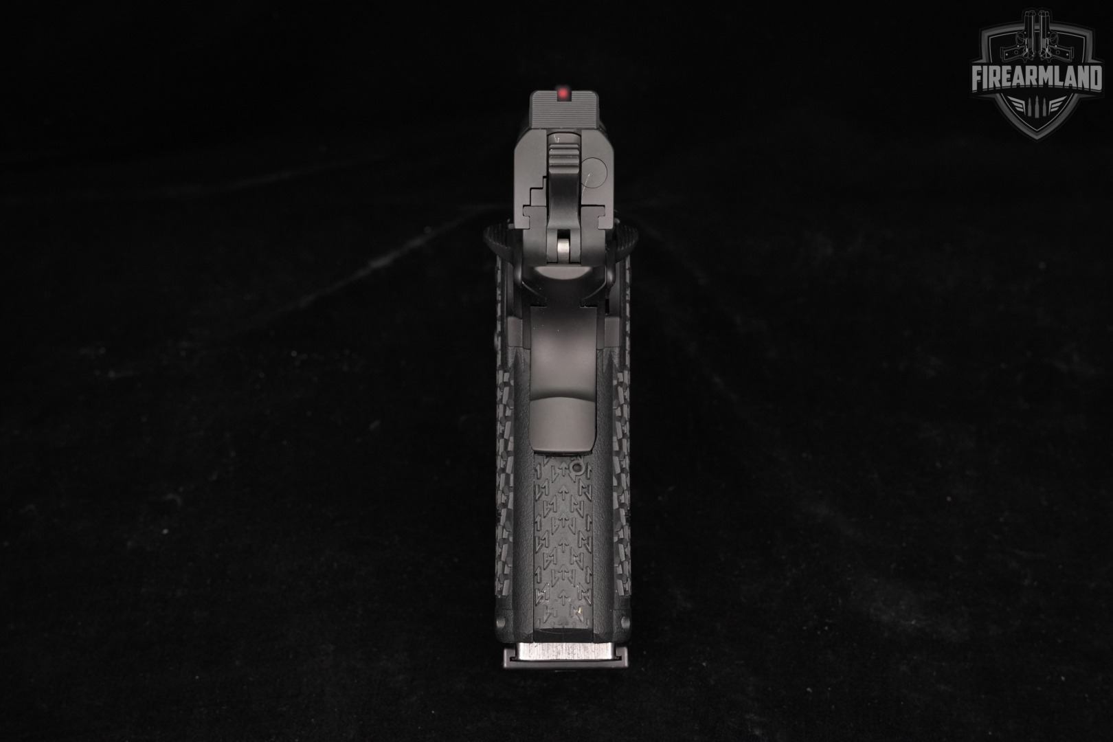 Staccato C2 9mm 3.9" STI 1911 2011 +3 MAGS & ORIG CASE-img-8