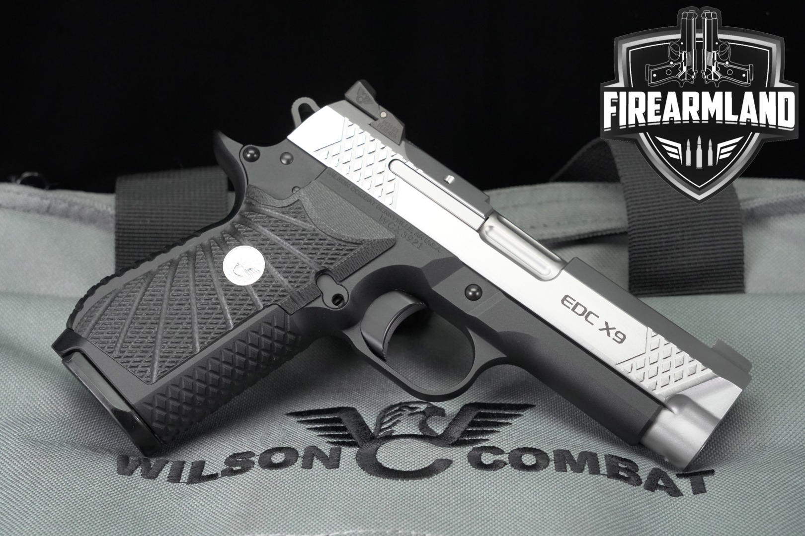 Wilson Combat (WC) EDC X9 9mm Luger Two-Tone Stainless in Excellent Condition Thumbnail
