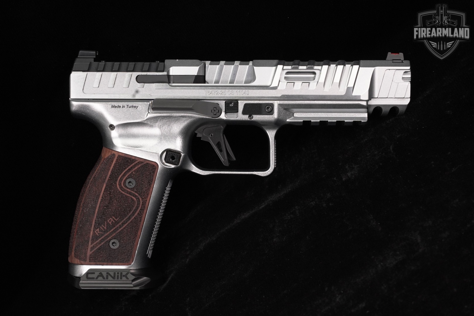 Canik SFx Rival-S Chrome 9mm Optics-Ready 5" +2 MAGS, ORIG BOX, HOLSTER-img-4