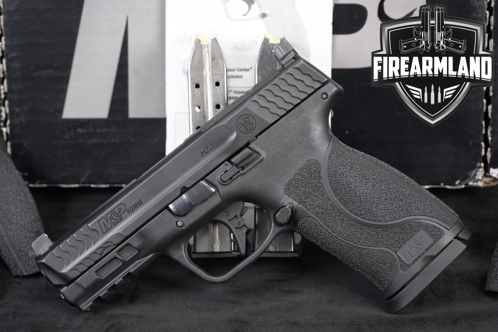 Smith & Wesson (S&W) M&P10MM M2.0 Optics Ready, No Thumb Safety 10mm Black in Excellent Condition Thumbnail