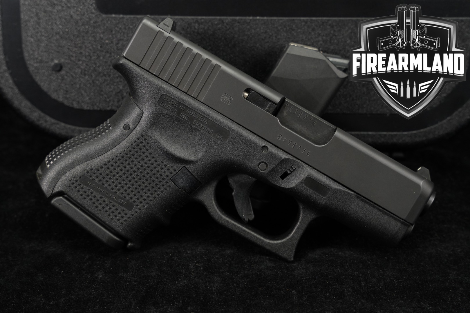 Glock G26 Gen4 9mm Luger Black in Very Good Condition Thumbnail