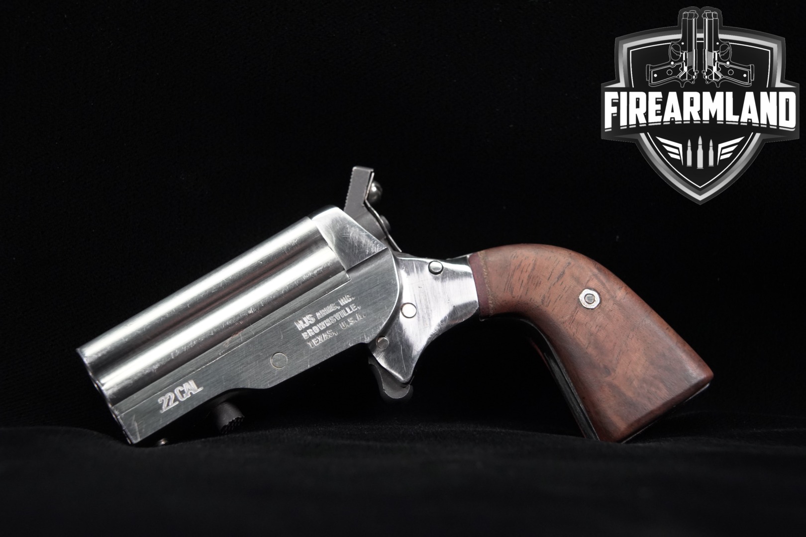 https://cash-for-arms-pictures.s3.amazonaws.com/recFG1YZEppPtFmcE/1.jpg