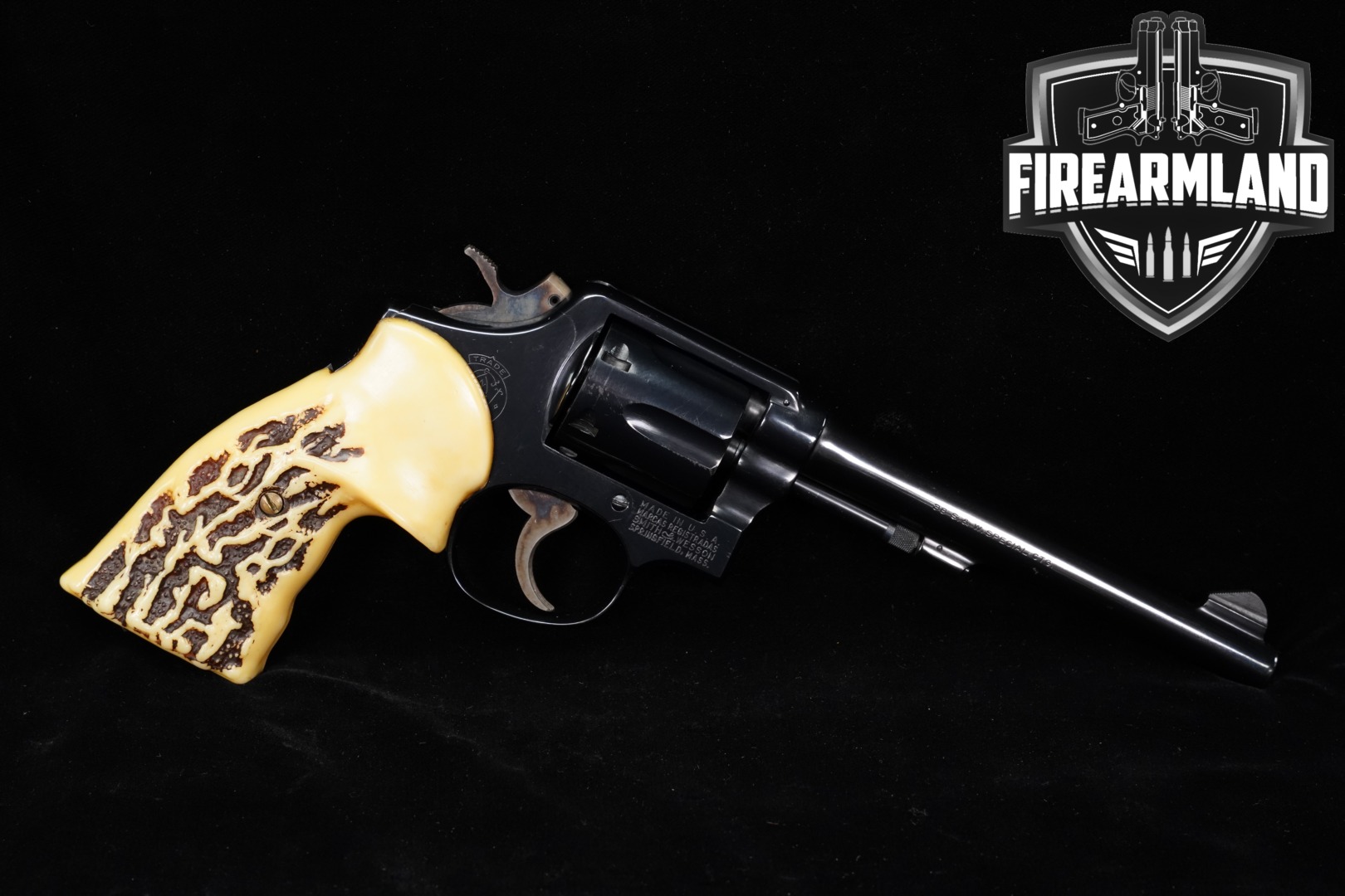 Smith & Wesson (S&W) Model 10-5 .38 Spl. Blued in Good Condition Thumbnail