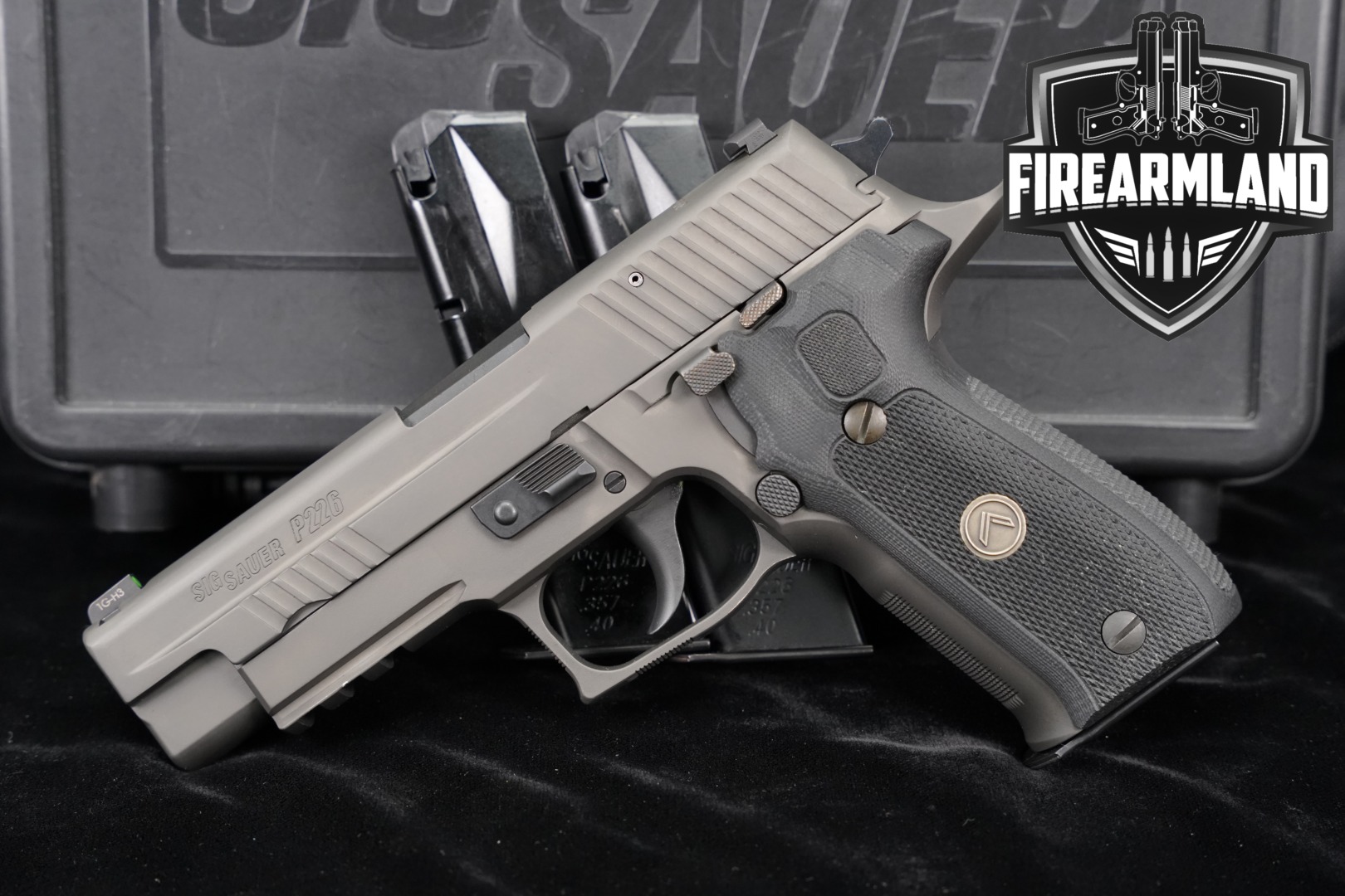 Sig Sauer P226 Legion .40 S&W Legion Gray in Very Good Condition Thumbnail