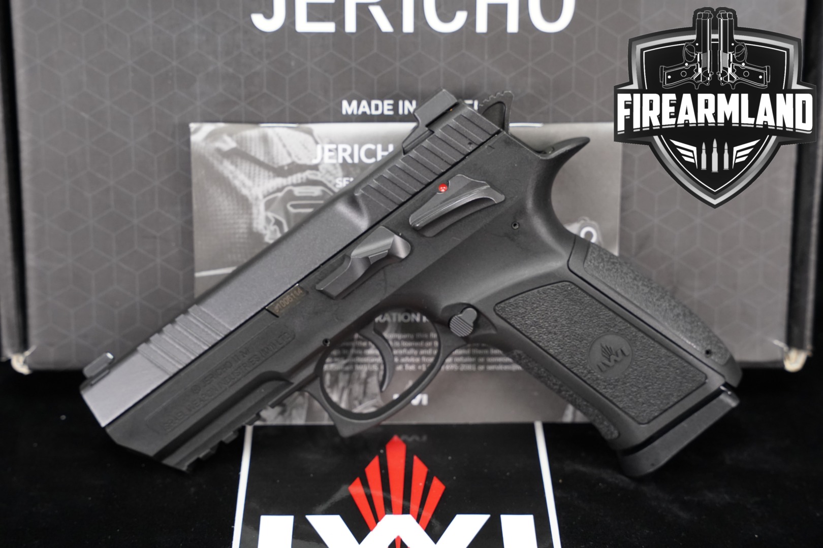 Israel Weapon Industries (IWI) Jericho II-M 9mm Luger Black in Very Good Condition Thumbnail